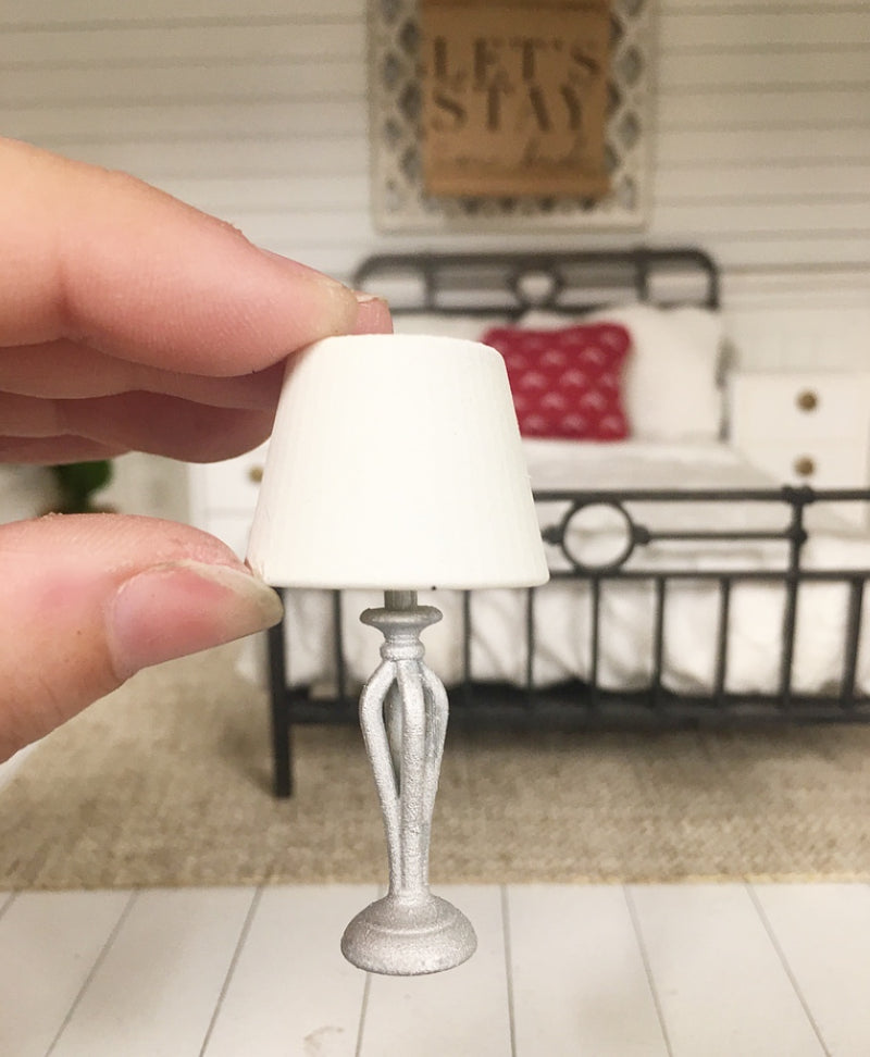 1:12 Scale | Miniature Dollhouse Farmhouse Wire Lamp Silver