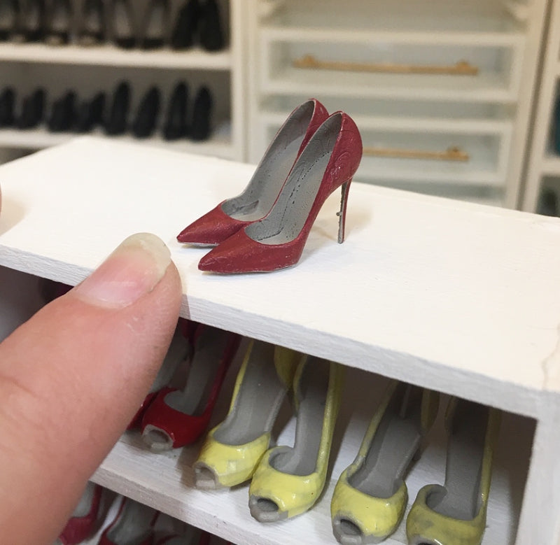 1:12 Scale | Miniature Farmhouse Shoes Pump Heels Dark Red