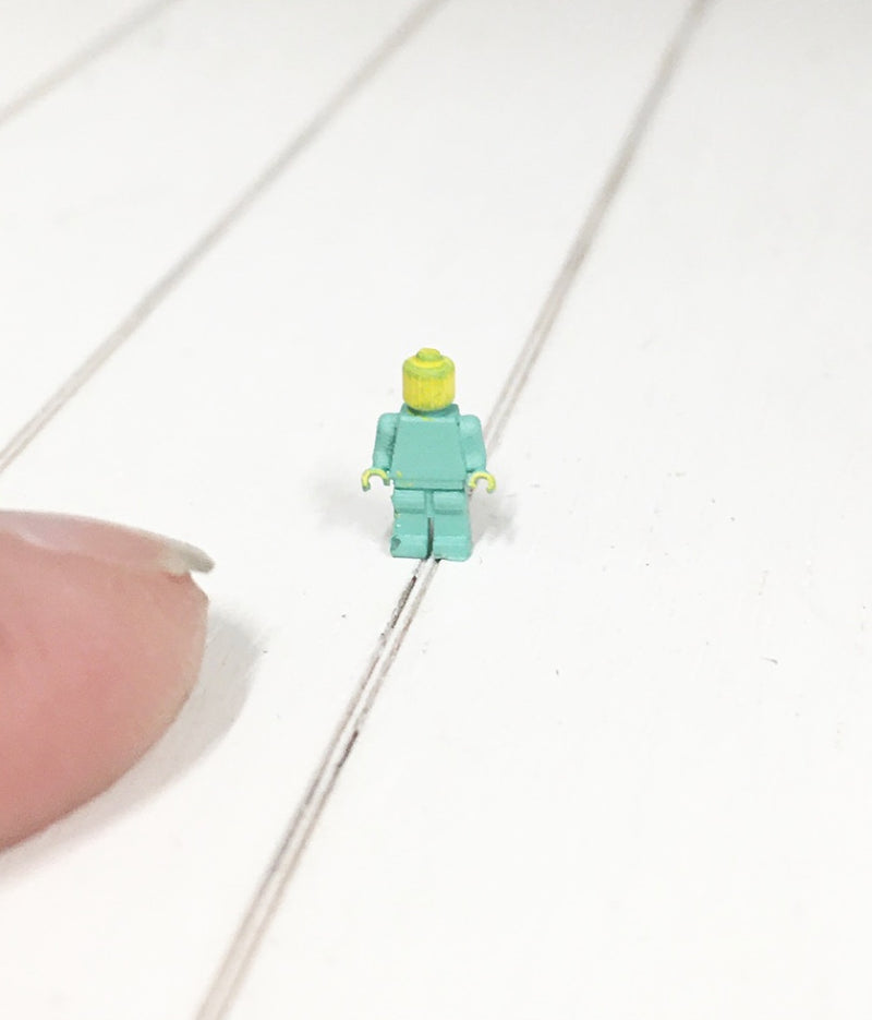 1:12 Scale | Miniature Dollhouse 1:12 tiny Lego figure jade green