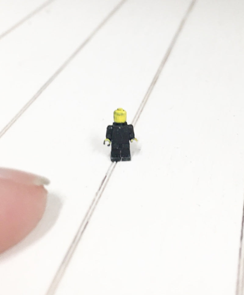 1:12 Scale | Miniature Dollhouse 1:12 tiny Lego figure black