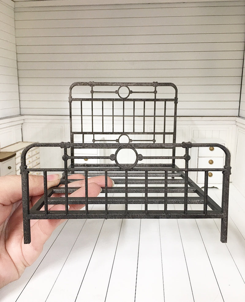 Miniature 1:12 | Farmhouse Straight Round High Wrought Iron Bed Kit
