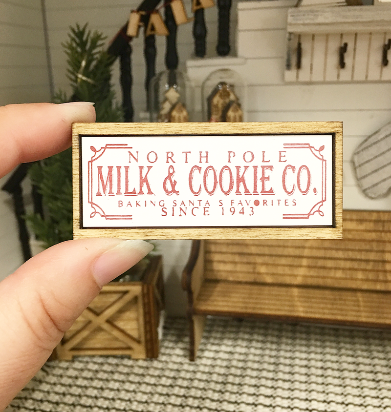 Miniature Dollhouse 1:12 Scale | Miniature North Pole Milk & Cookie Red / White