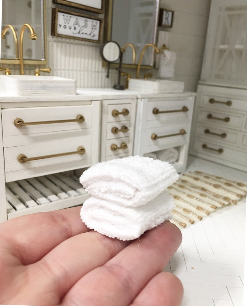 1:12 Scale | Miniature Bathroom White Fluffy Folded Towels