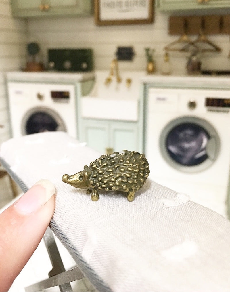 1:12 Scale | Miniature Farmhouse laundry Hedgehog Ornament
