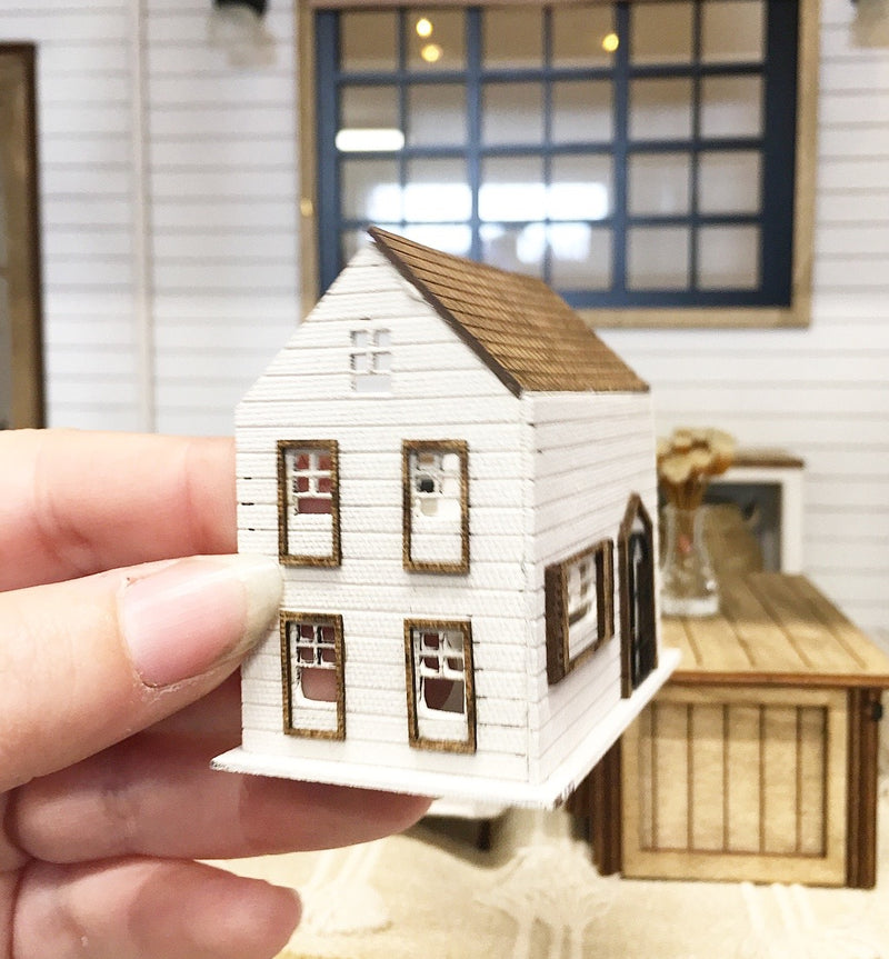 1:12 Scale | Miniature Farmhouse Mini Dollhouse