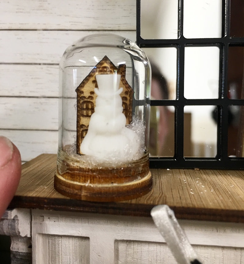 Miniature Dollhouse 1:12 | Miniature Farmhouse Christmas Snow dome white snowman