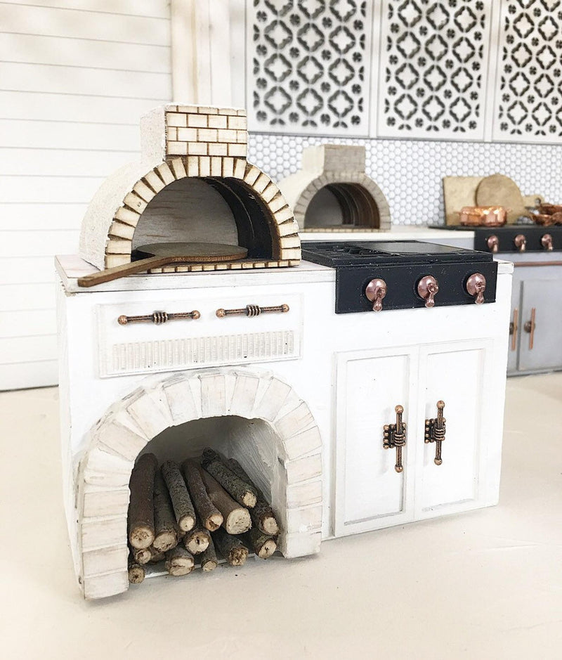 Miniature Dollhouse 1:12 Scale | Miniature Farmhouse Deluxe Pizza Oven with Grille