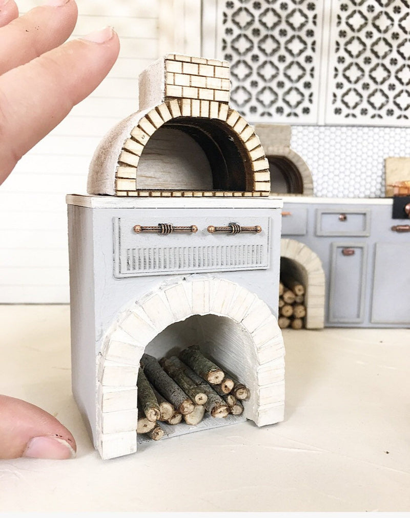 Miniature Farmhouse Pizza Oven with Base Grey